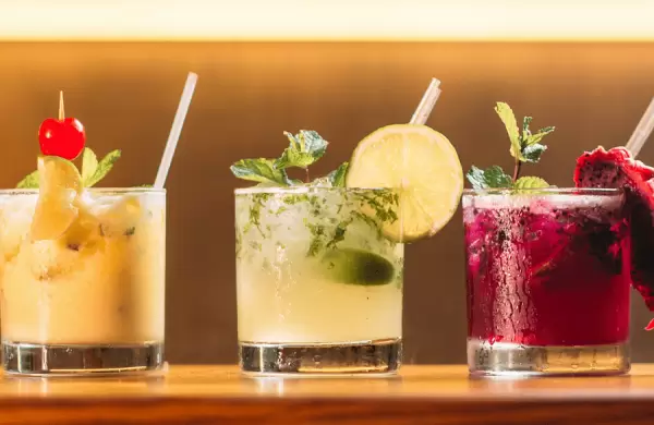 Hard seltzer, la bebida que es furor en EE.UU., lleg a las gndolas argentinas