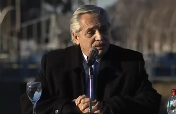 Alberto Fernndez culp a su pareja por la fiesta en Olivos