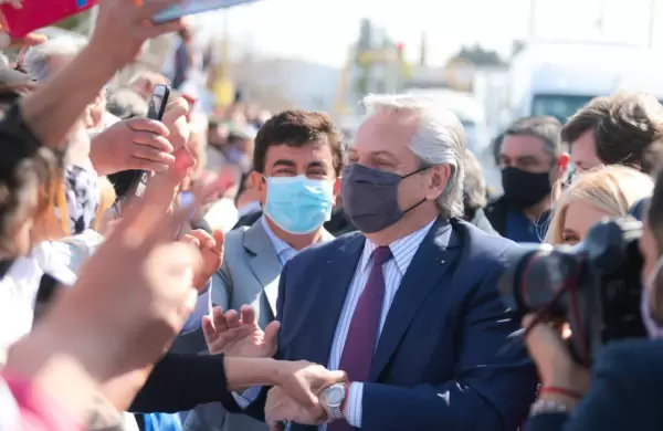 Ahora ofuscado, Alberto Fernndez  habl de la fiesta de Olivos