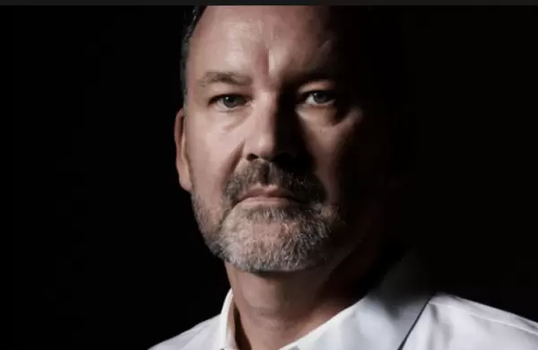 El héroe olvidado del Covid: la historia del científico que hizo posible las vacunas