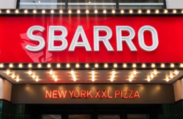 Sbarro: Dónde queda el local porteño, y el más grande del mundo, que la icónica pizzería neoyorquina abrió en la Argentina