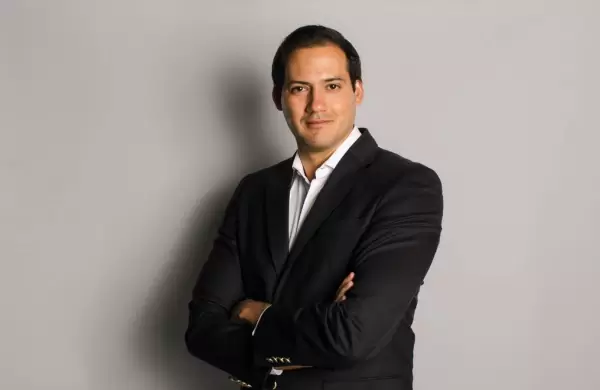 Hugo Rodríguez Nicolat, de Twitter: "Queremos darles la voz a todas las pluralidades, incluso cuando son opuestas"