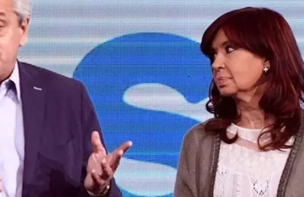 Reapareció Cristina tras la derrota electoral: "La lapicera la tiene el Presidente"