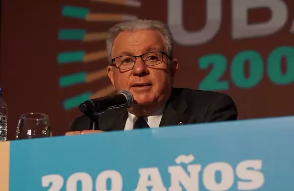 Cuándo volverá la presencialidad plena en la UBA