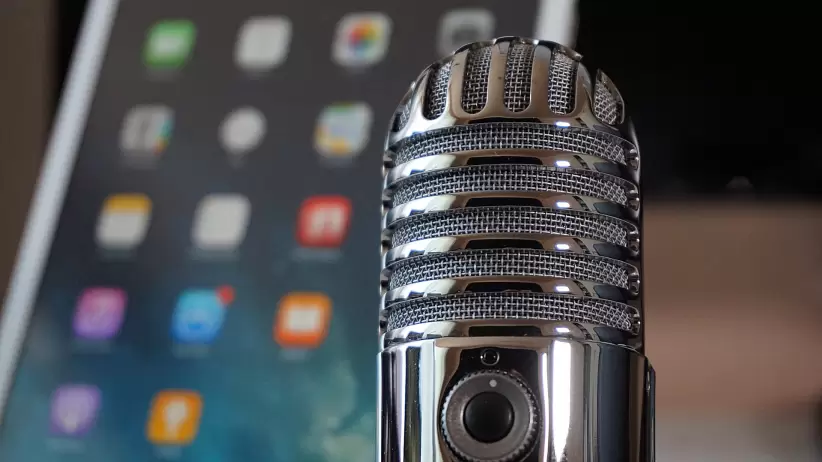 Podcast, radio, micrófono (Pixabay)