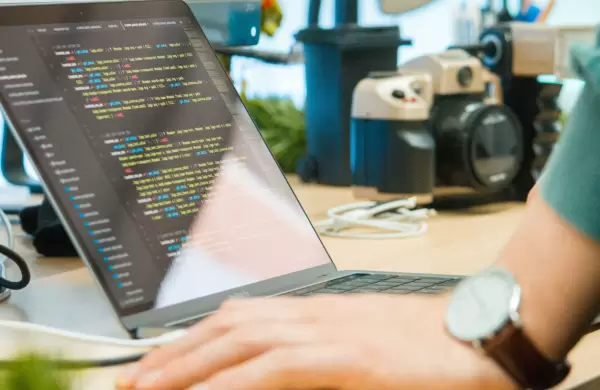 Esta empresa IT est tomando jvenes y formando talentos a travs de becas