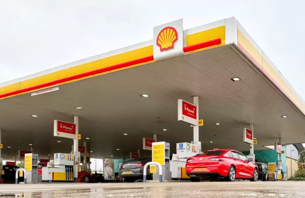 Fusiones y adquisiciones: la venta de las estaciones de servicio Shell impulsó un aumento de 38% en el monto total