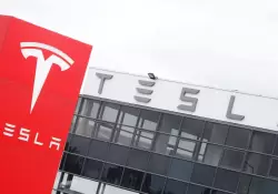 Tesla avanza hacia el club del billn de dlares tras pedido rcord de Hertz