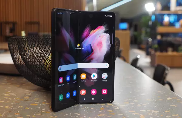Samsung reducirá producción de chips y el mercado festeja