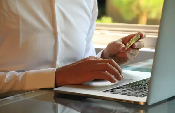 Seis estrategias digitales esenciales para impulsar el comercio electrnico