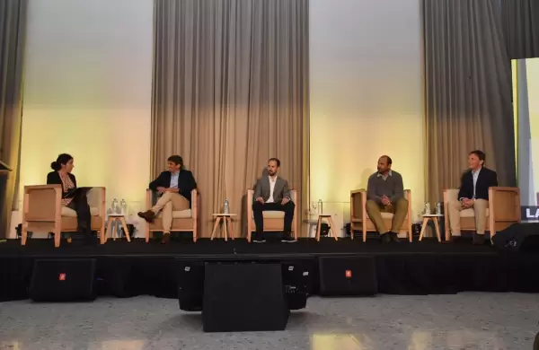 Revolucin tech: el futuro digital del campo