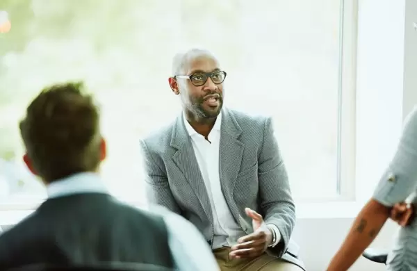 Cuándo y cómo contratar un consultor para su negocio