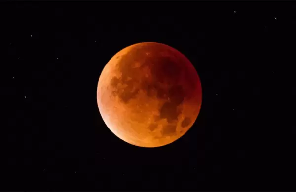 Eclipse de luna de sangre 2021: cuándo, dónde y cómo se puede ver el más largo del siglo