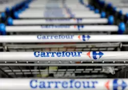 Se vende Carrefour: Cencosud se bajó; quiénes siguen en carrera