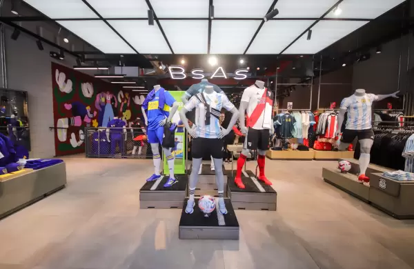 Adidas invirti $ 82 millones para abrir un nuevo local en Alto Palermo