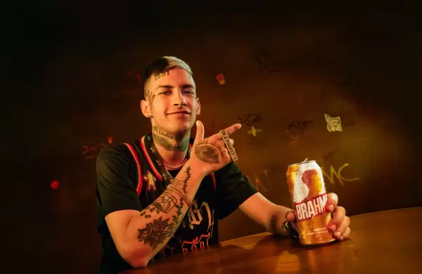 Brahma se asocia al trap y lleva a los artistas más populares de la Argentina a sus latas