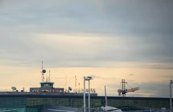 Invertirán $ 86.000 millones para mejorar el Sistema Nacional de Aeropuertos