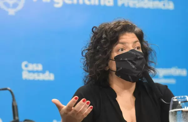 Por la variante micron, el Gobierno aplica restricciones a quienes lleguen de frica