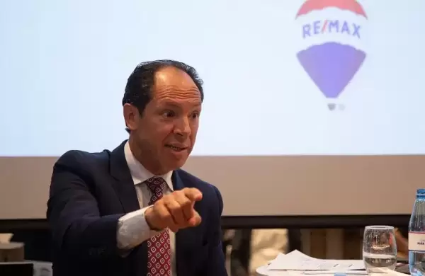 Crece la guerra y Remax denuncia al Colegio de Inmobiliarios por boicot