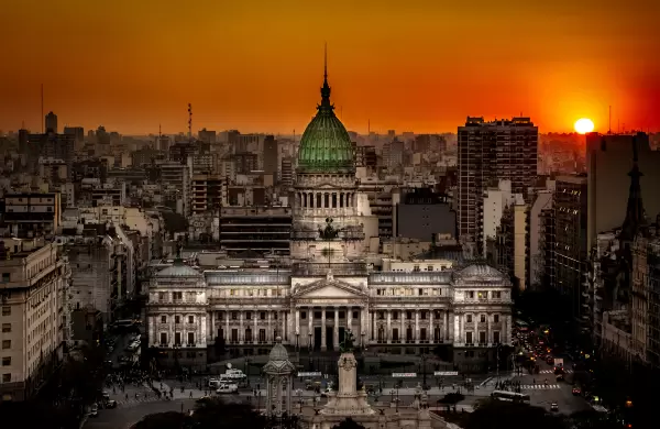 Hay acuerdo: el gobierno convoca a debatir el miércoles la Ley Bases en la Cámara de Diputados