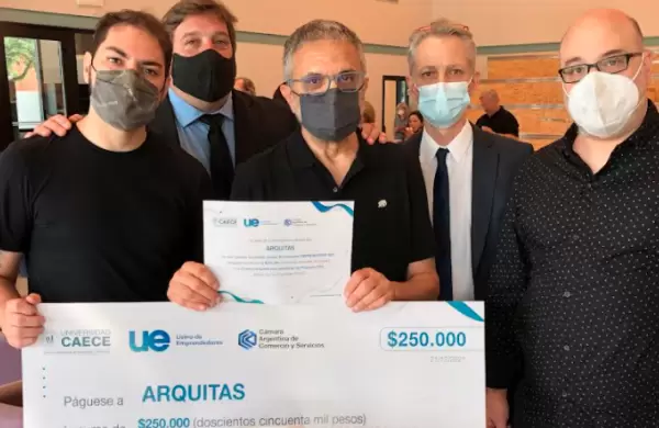 Diseñó un robot para cuidar a adultos mayores y fue premiado como el desarrollo del año