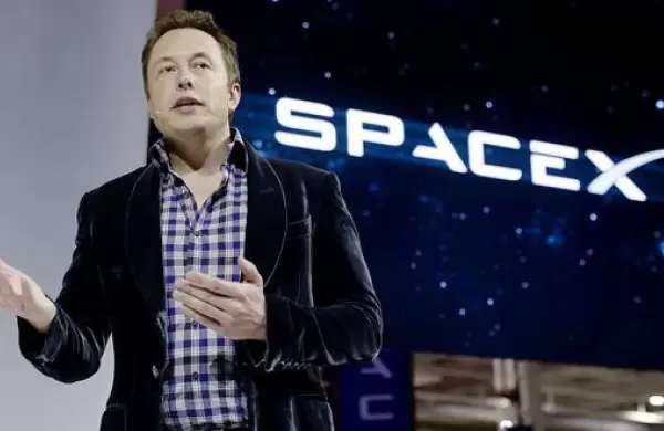 Elon Musk dominó los viajes espaciales en 2021 y ahora va por la Luna y Marte