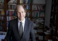 Cass Sunstein: "Los gobiernos pueden usar mi teora del empujn para hacer un buen trabajo sin invertir mucho dinero"