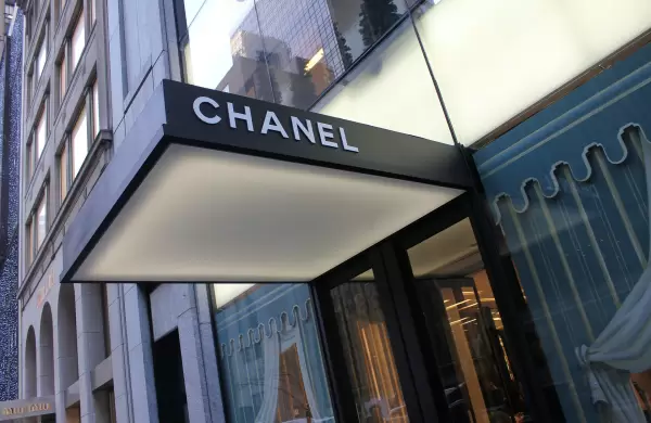 De Chanel a Armani: el sector del lujo abandona Rusia y renuncia a los US$ 6.700 millones en ventas que genera en el pas
