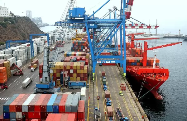 Crisis marítima: escasez de contenedores paraliza exportaciones a países del norte