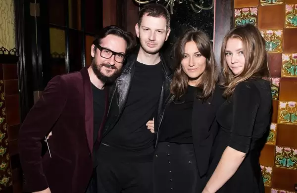 La historia real de Anna Delvey, la estafadora que engañó al jet set de Nueva York y ahora llegó a Netflix