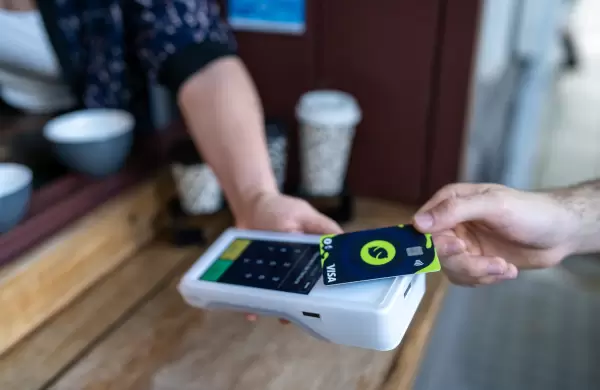Esta startup argentina permitirá que los usuarios paguen en Bitcoin y Ethereum con su tarjeta VISA