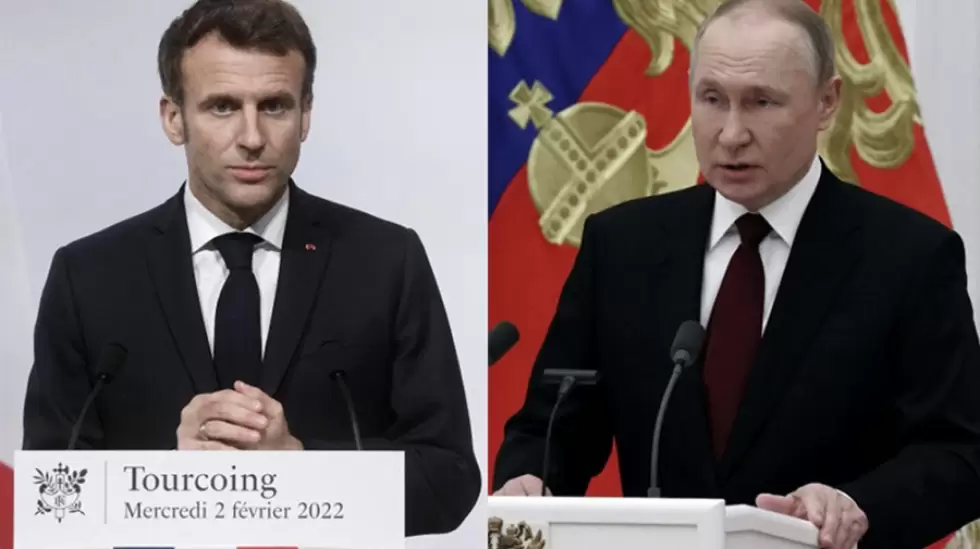 Macron y Putin (Tlam)