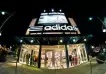 Un mal récord: Adidas sufre su primera pérdida anual en tres décadas