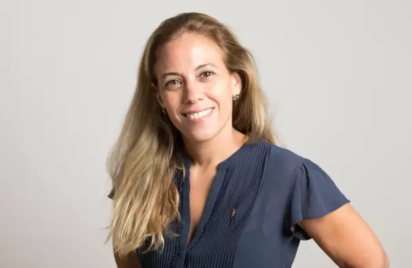 Anah Tagliani: "Los techos y paredes de cristal, as como los suelos pegajosos, existen tambin en las pymes"