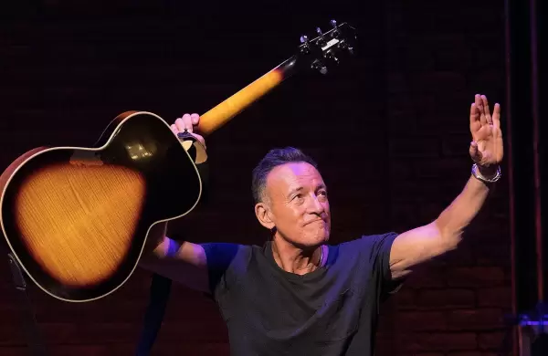 Así es como Bruce Springsteen, Bob Dylan y otros artistas consagrados agigantaron su fortuna en el último año