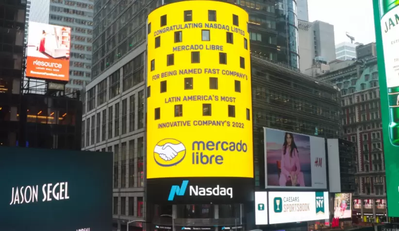 Mercado Libre fue premiada y se comunicó la noticia en el Time Square de Nueva York.