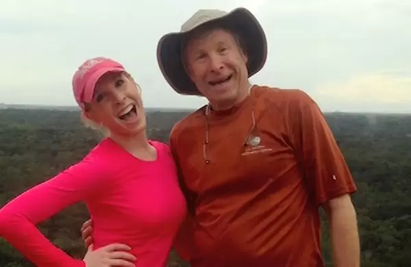 El padre de una periodista asesinada crea un NFT para evitar que siga circulando el video del crimen