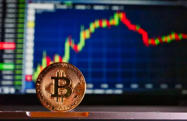 Bitcoin se prepara para un terremoto de US$ 10 billones a medida que Ethereum, BNB, XRP, Solana y Cardano se disparan