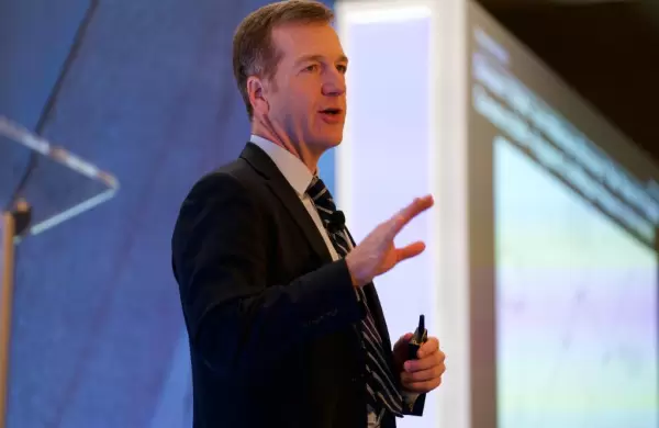Morgan Stanley dice que el S&P 500 caerá y ni siquiera el auge de la Inteligencia Artificial podrá detener la tormenta