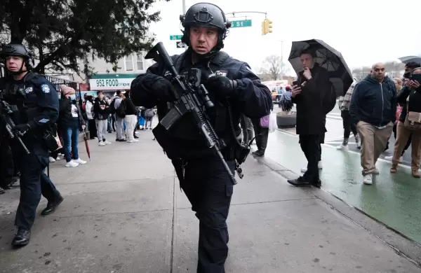 Conmoción en Nueva York: un tiroteo en un subte deja más de 13 heridos