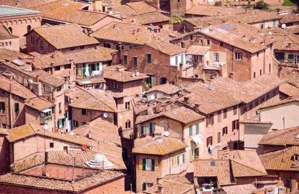 Casas a un euro, visas para nmadas digitales, dinero en efectivo y otras ofertas tentadoras para vivir en Europa