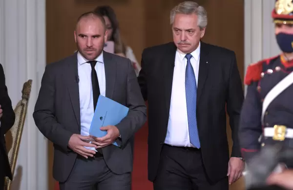 Se vacía el "albertismo": Renunció Guzmán por el aluvión de críticas del kirchnerismo