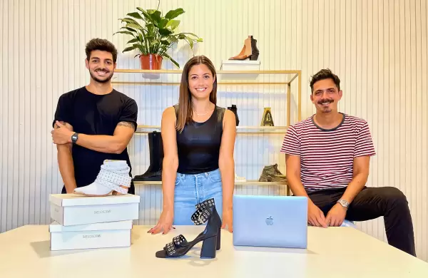Arrancó con un local en el sur de Santa Fe y hoy exporta sus zapatos por la región