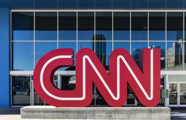 Qué aprender del fiasco de CNN+, la plataforma de streaming que cierra a un mes de estrenarse