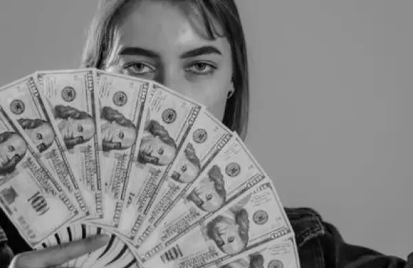 El dlar no para de subir: el blue ya se vende a $210