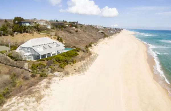 Cómo es la increíble casa de Bernie Madoff valuada en más de 22 millones de dólares