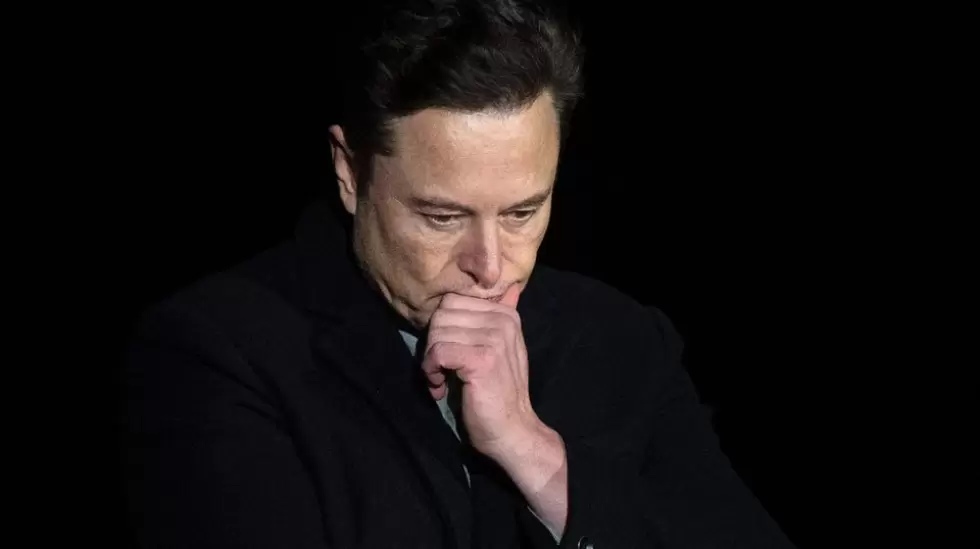 Elon Musk acoso sexual