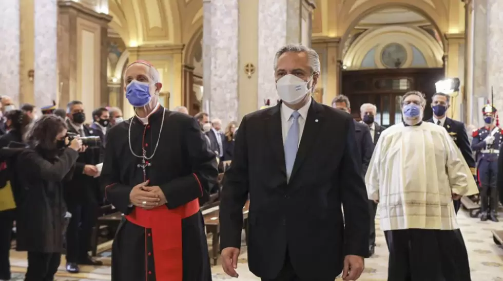 Alberto Fernndez y el cardenal Mario Poli