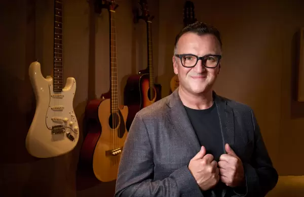 Globant "se ajusta el saco" y desembarca en Toronto: estos son los planes del argentino Martín Migoya en Canadá