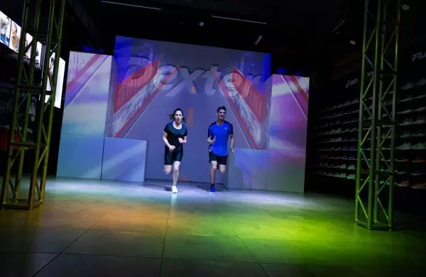 Dexter abri su nuevo local en Cabildo y Juramento